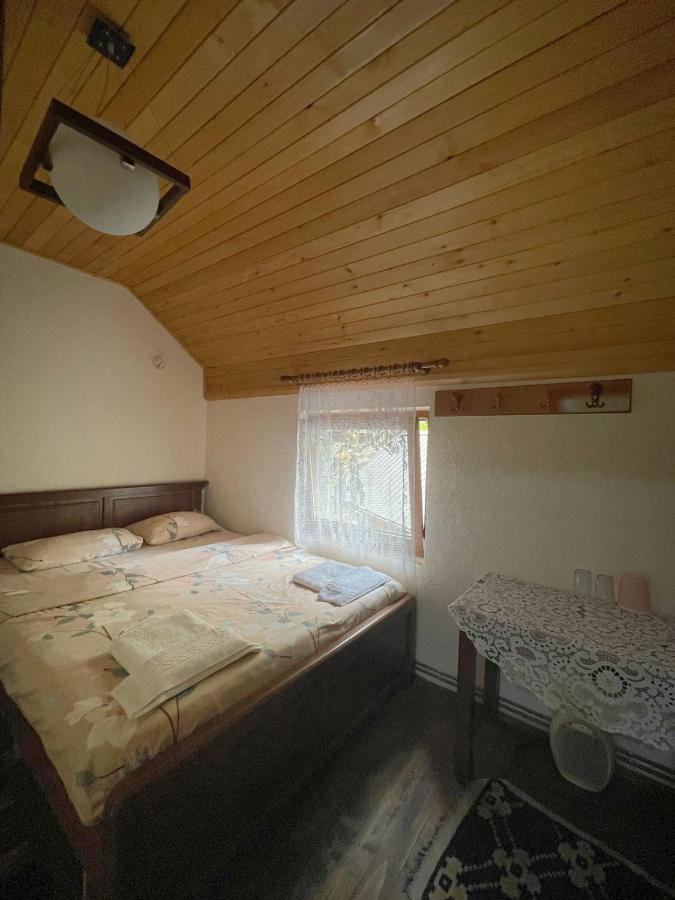 Bujtine-Restorant Rilindja Valbone Exterior foto